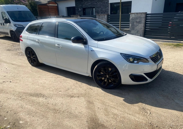 Peugeot 308 cena 49499 przebieg: 230750, rok produkcji 2016 z Pyrzyce małe 121